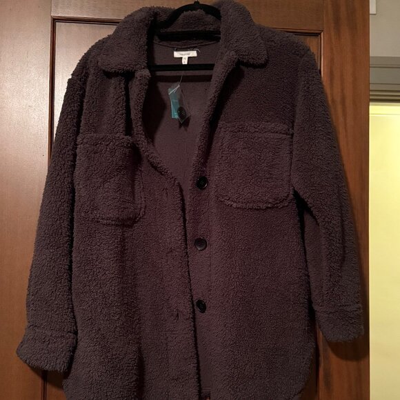 Cozy Sherpa Jacket in Charcoal - Picture 1 of 3